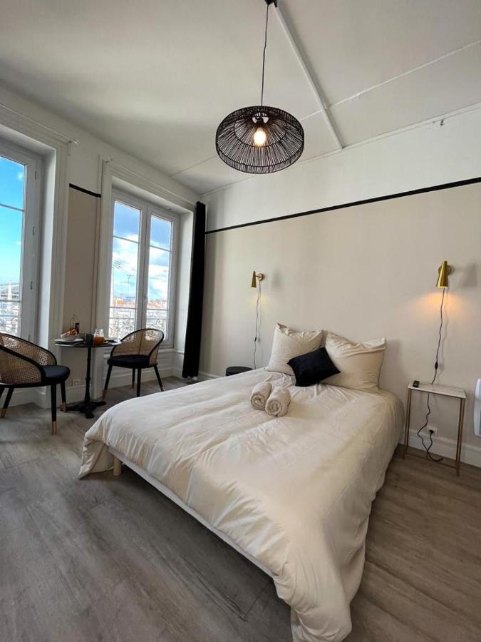 Suite Athos Lyon Exterior photo